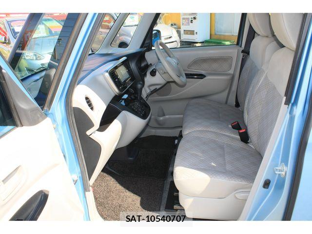 Mitsubishi EK SPACE 2017-05 6904580-13
