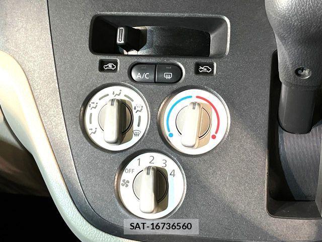 Mitsubishi EK SPACE 2017-06 7058364-6