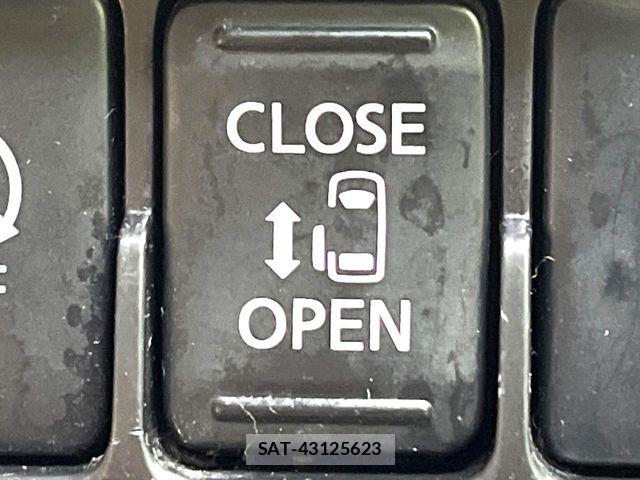 Mitsubishi EK SPACE 2015-09 7217853-3
