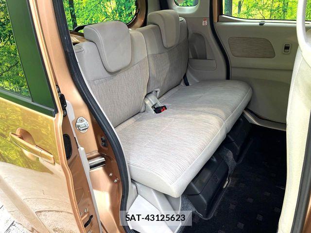 Mitsubishi EK SPACE 2015-09 7217853-8