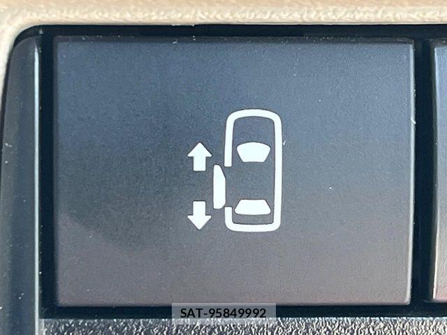 Mitsubishi EK SPACE 2021-02 7250623-4