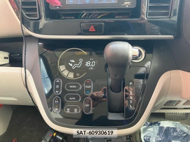 Mitsubishi EK SPACE 2014-03 7326836-20