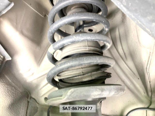 Mitsubishi EK SPACE 2016-01 7722918-19