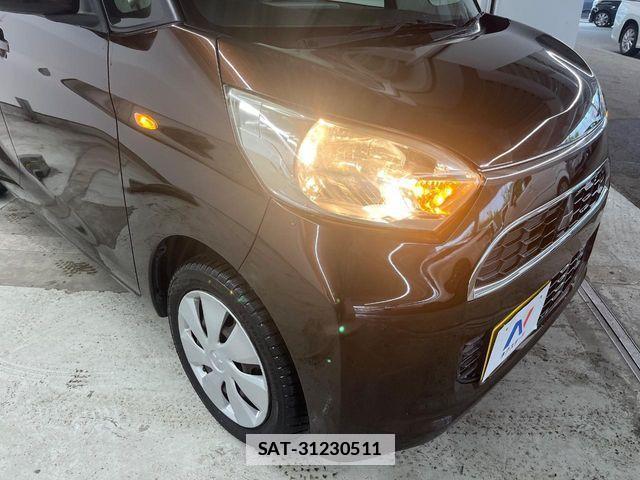 Mitsubishi EK SPACE 2017-09 7902555-12