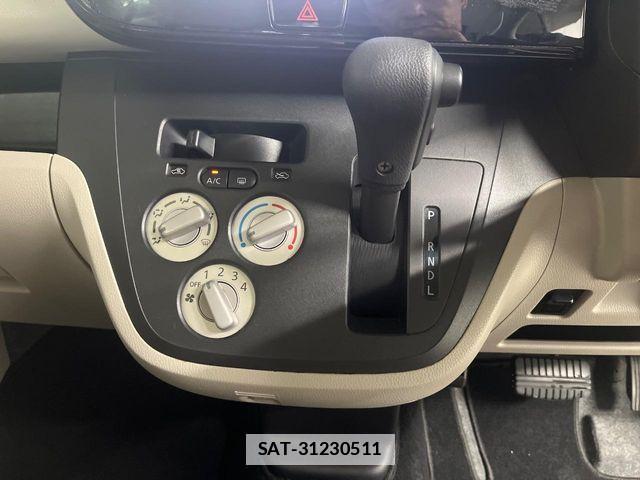 Mitsubishi EK SPACE 2017-09 7902555-4