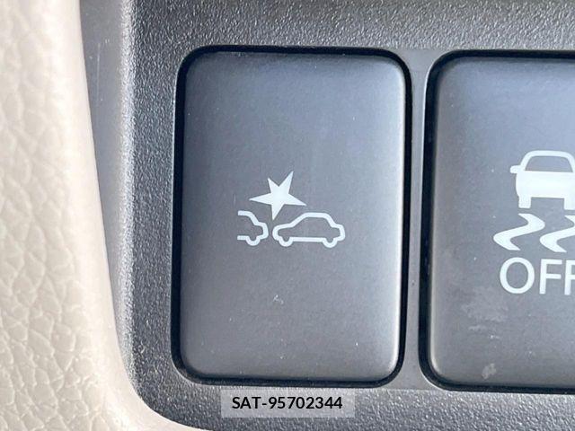 Mitsubishi EK SPACE 2015-09 8035342-6