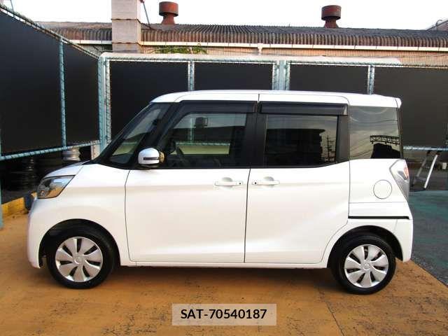 Mitsubishi EK SPACE 2017-06 8098973-9