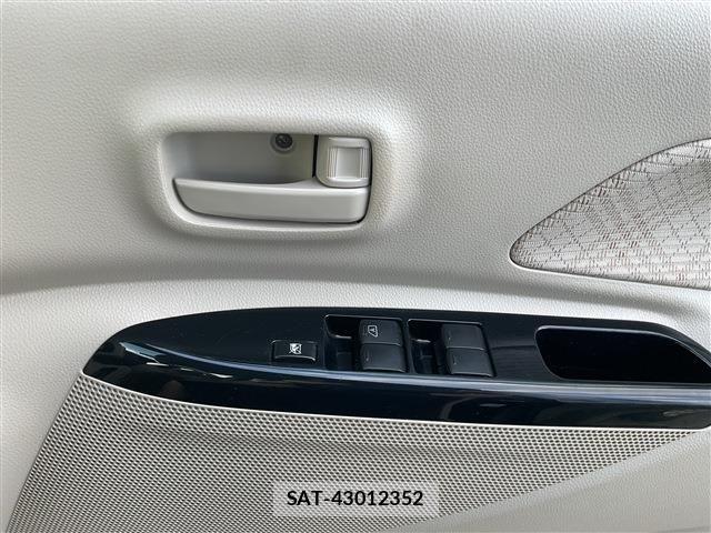 Mitsubishi EK SPACE 2018-01 8098975-7