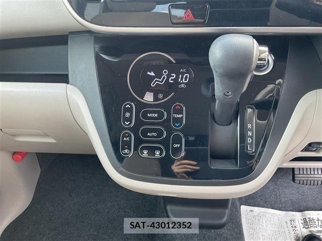 Mitsubishi EK SPACE 2018-01 8098975-8