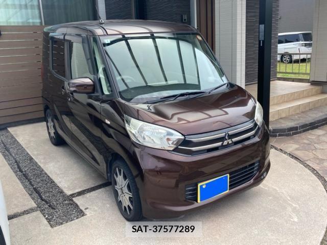 Mitsubishi EK SPACE 2016-03 8207367-0