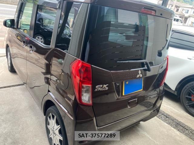 Mitsubishi EK SPACE 2016-03 8207367-1