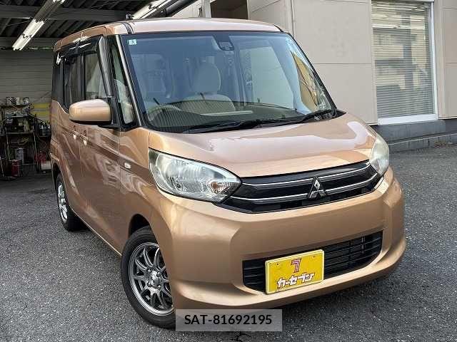 Mitsubishi EK SPACE 2015-11 8207368-0