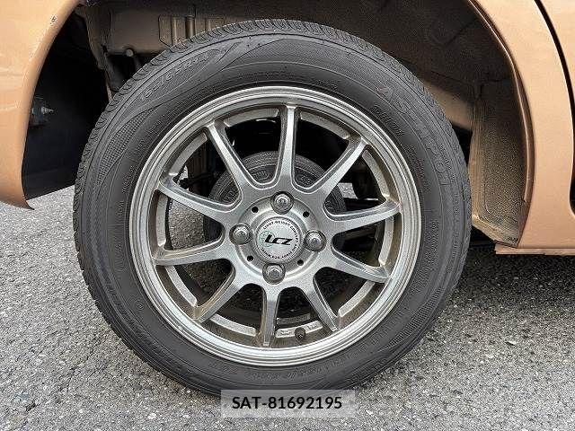 Mitsubishi EK SPACE 2015-11 8207368-23