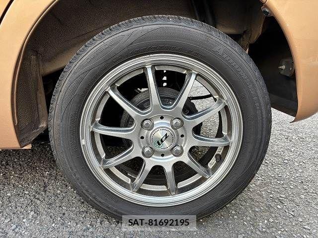 Mitsubishi EK SPACE 2015-11 8207368-24