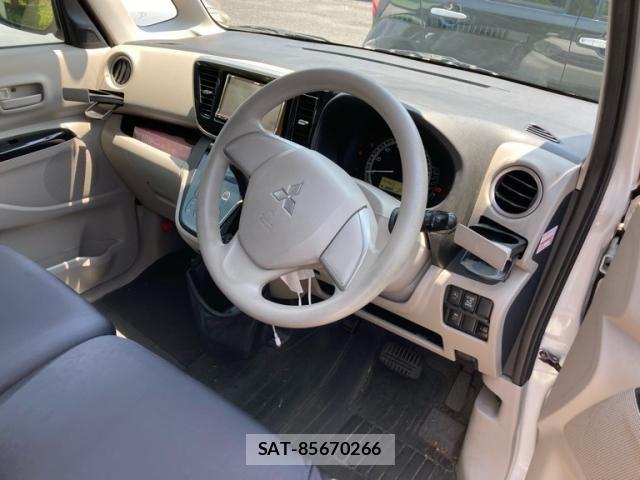 Mitsubishi EK SPACE 2014-03 8314287-11
