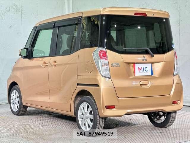 Mitsubishi EK SPACE 2017-03 8354362-6