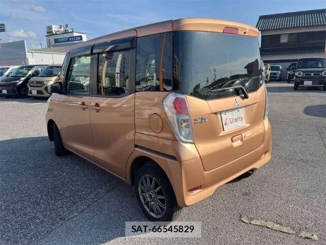 Mitsubishi EK SPACE 2017-10 8365694-17