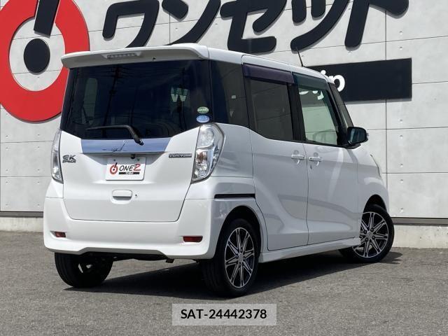 Mitsubishi EK SPACE 2018-01 8371619-2