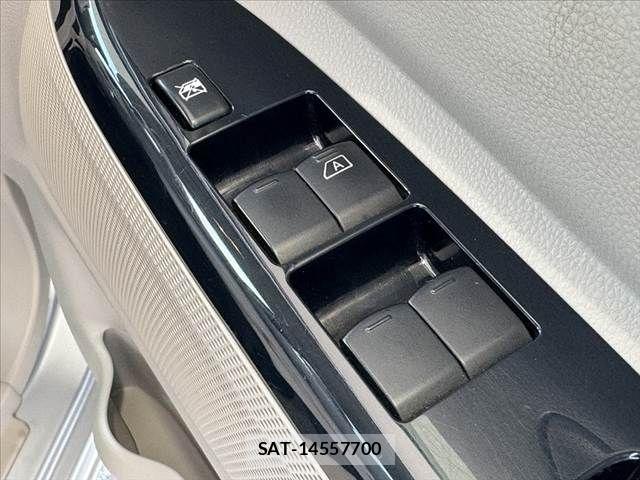 Mitsubishi EK SPACE 2016-08 8412142-17