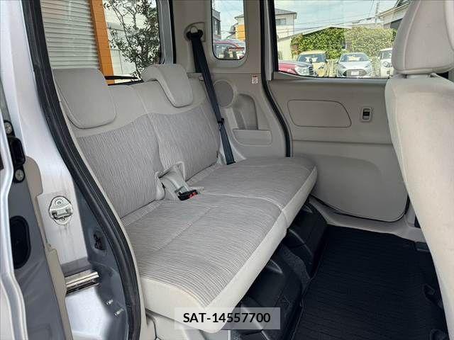 Mitsubishi EK SPACE 2016-08 8412142-25