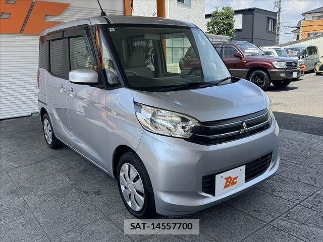 Mitsubishi EK SPACE 2016-08 8412142-7