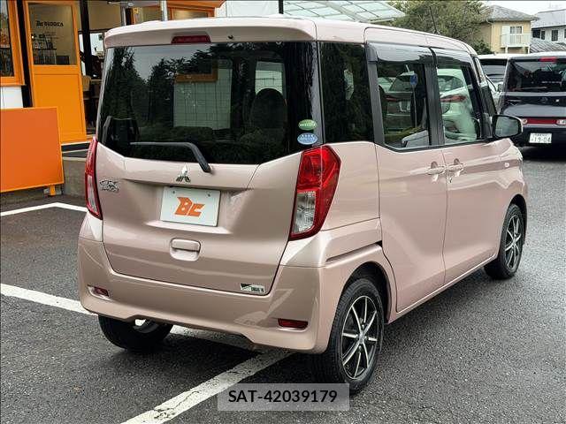 Mitsubishi EK SPACE 2014-05 8658877-23