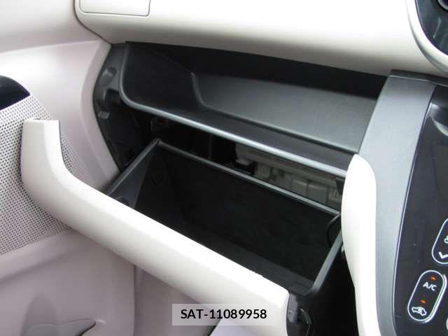 Mitsubishi EK SPACE 2014-05 8658875-17
