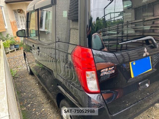 Mitsubishi EK SPACE 2014-08 8848826-7