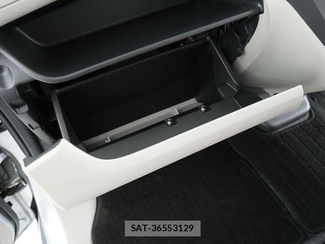 Mitsubishi EK SPACE 2016-03 7217852-12