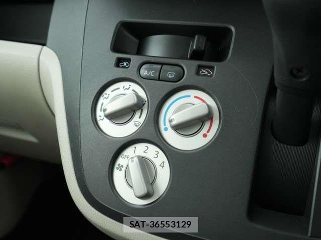 Mitsubishi EK SPACE 2016-03 7217852-13