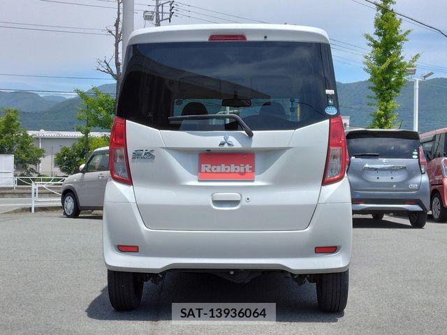 Mitsubishi EK SPACE 2015-03 7271840-6