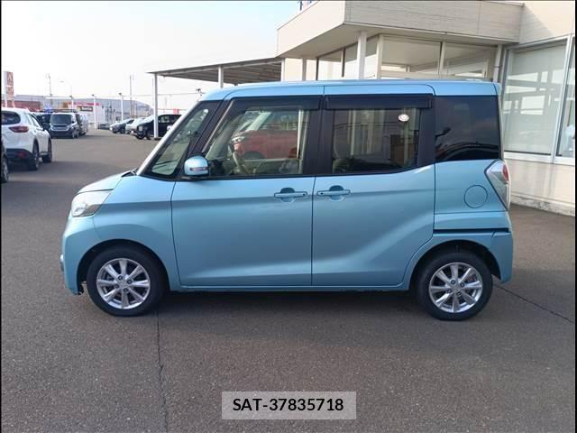 Mitsubishi EK SPACE 2017-09 8035345-4