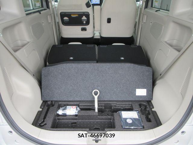 Mitsubishi EK SPACE 2023-07 8741822-18