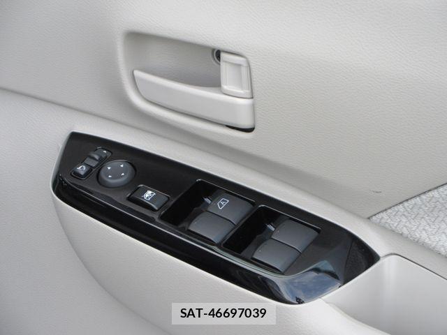 Mitsubishi EK SPACE 2023-07 8741822-24