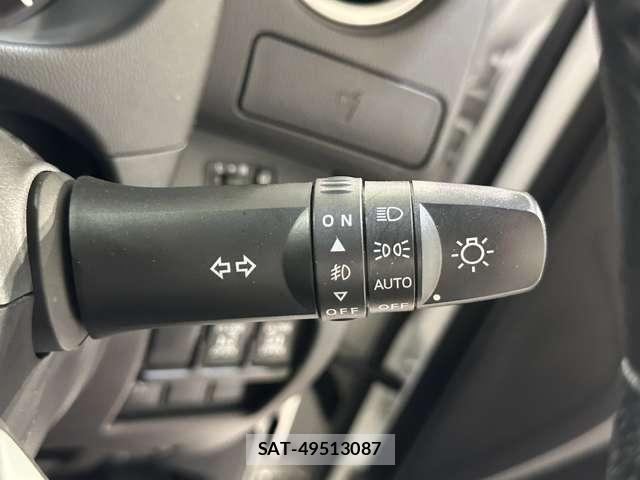 Mitsubishi EK SPACE 2014-02 7326839-11