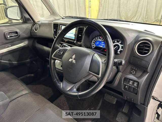 Mitsubishi EK SPACE 2014-02 7326839-8