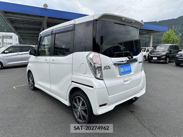 Mitsubishi EK SPACE 2018-01 7454087-6