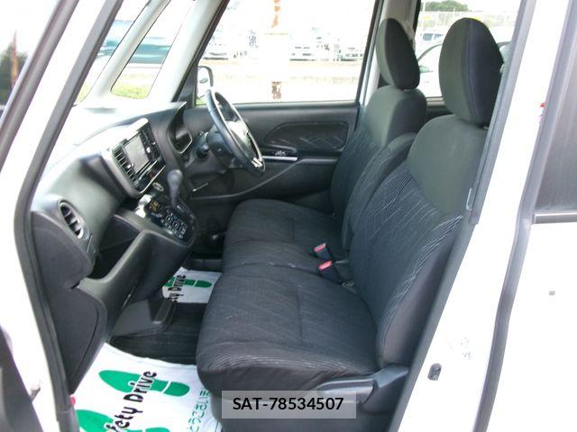 Mitsubishi EK SPACE 2017-09 7784537-28