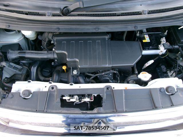 Mitsubishi EK SPACE 2017-09 7784537-8