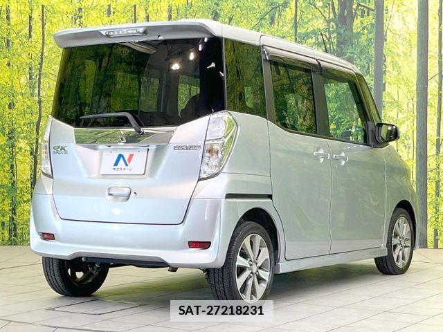 Mitsubishi EK SPACE 2015-09 7961358-15
