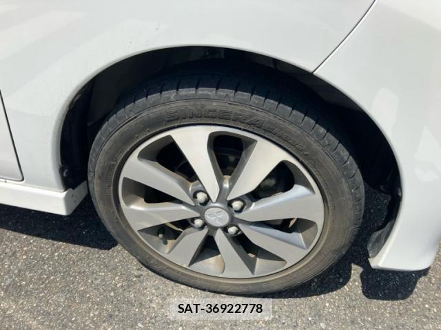 Mitsubishi EK SPACE 2014-09 7979114-4