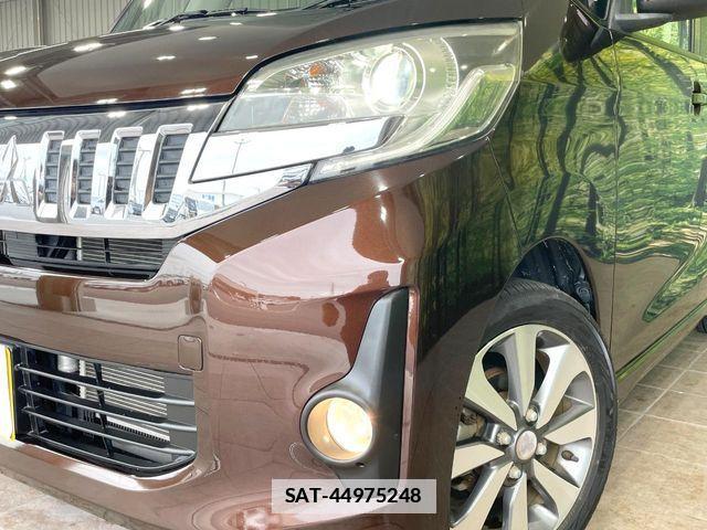 Mitsubishi EK SPACE 2015-08 7979112-11