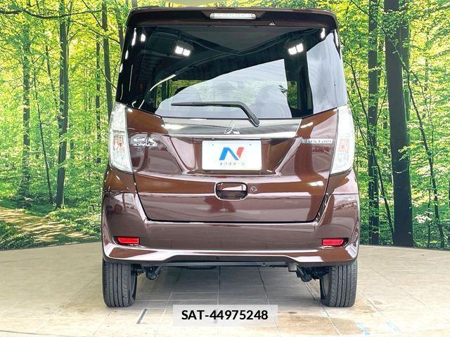 Mitsubishi EK SPACE 2015-08 7979112-14