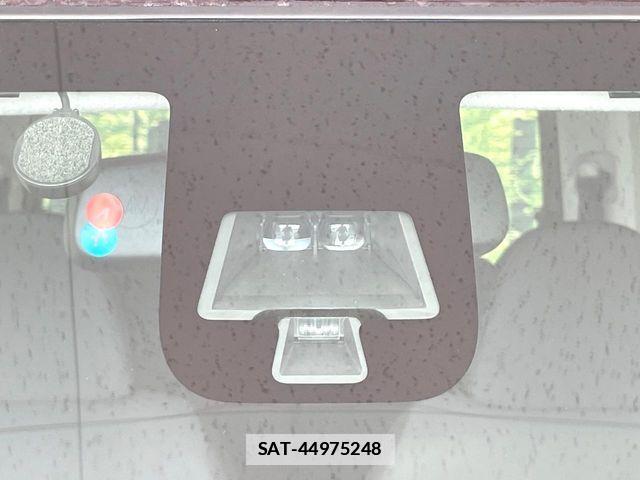 Mitsubishi EK SPACE 2015-08 7979112-3