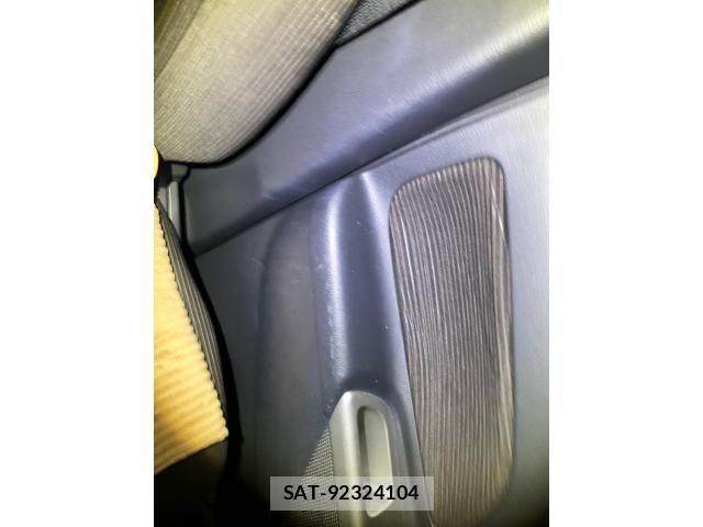 Mitsubishi EK SPACE 2015-08 8207370-12
