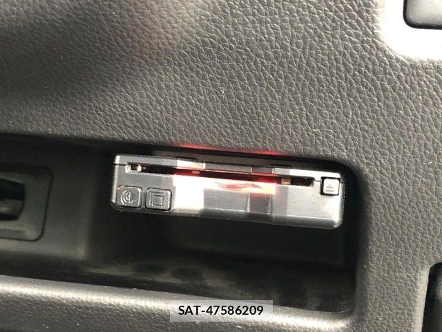 Mitsubishi EK SPACE 2014-04 8207369-20