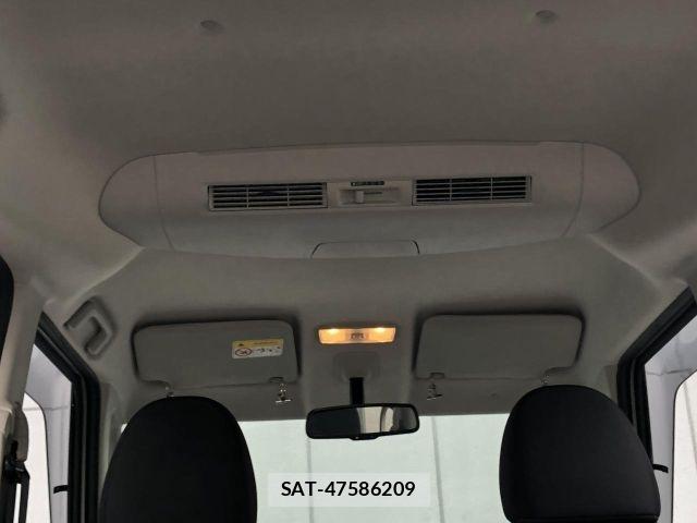 Mitsubishi EK SPACE 2014-04 8207369-23