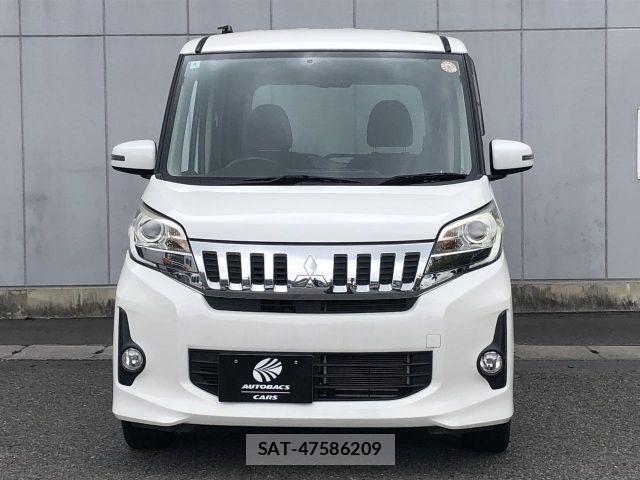 Mitsubishi EK SPACE 2014-04 8207369-3