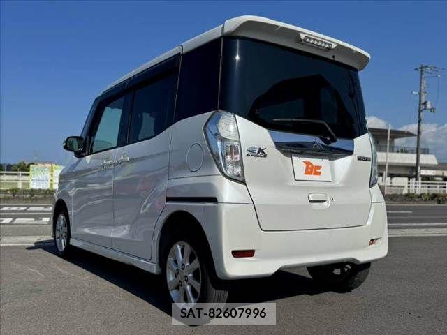 Mitsubishi EK SPACE 2014-03 8335660-12