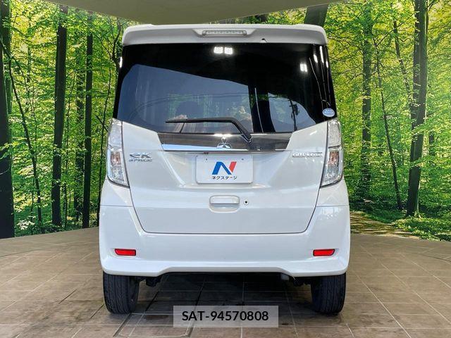 Mitsubishi EK SPACE 2014-10 8354364-14